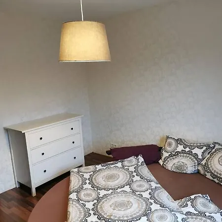 Wunderschoene Moderne In 86m2 Apartment *